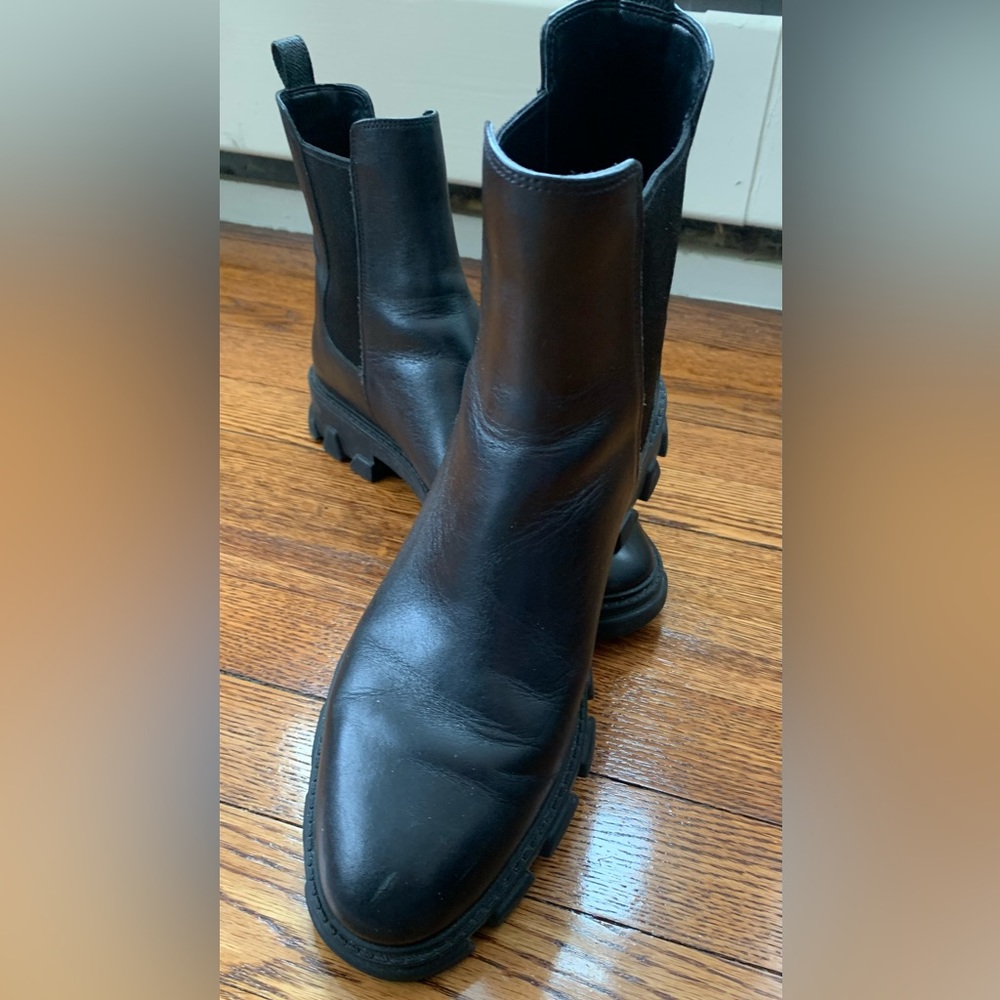 MICHAEL Michael Kors Black Leather Chelsea Lug Booties